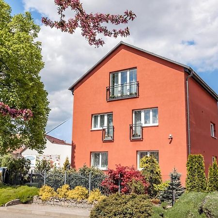 Elendris - Ubytovani U Kostela Brünn Exterior foto